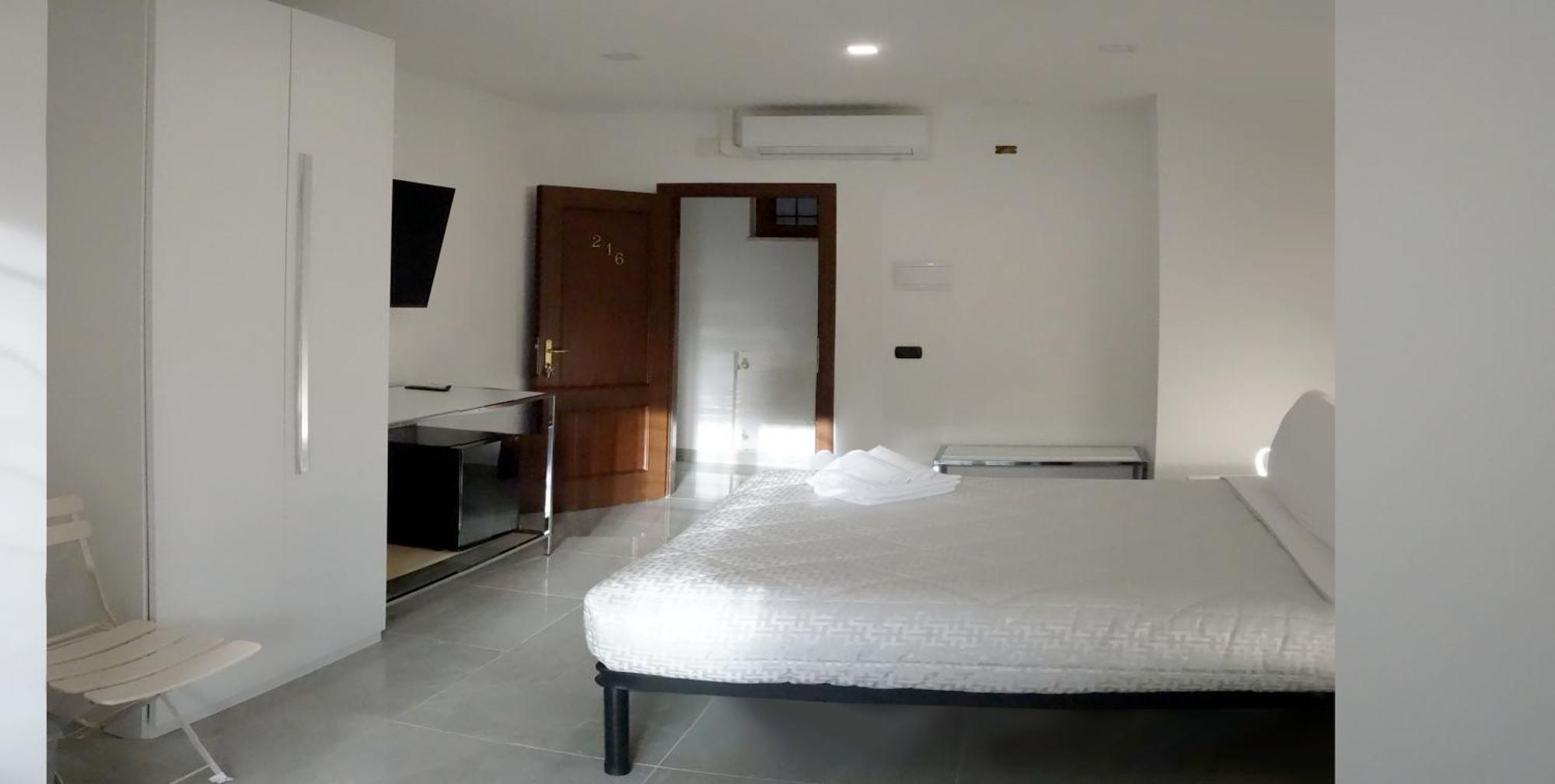 La Fiera Guesthouse Fiumicino Kültér fotó