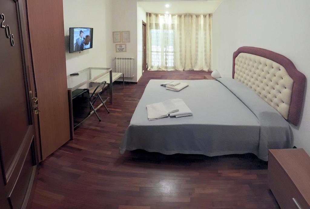 La Fiera Guesthouse Fiumicino Kültér fotó